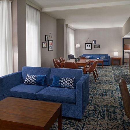 Four Points By Sheraton Hotel & Conference Centre Gatineau-Ottawa Exteriör bild