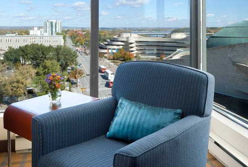 Four Points By Sheraton Hotel & Conference Centre Gatineau-Ottawa Exteriör bild