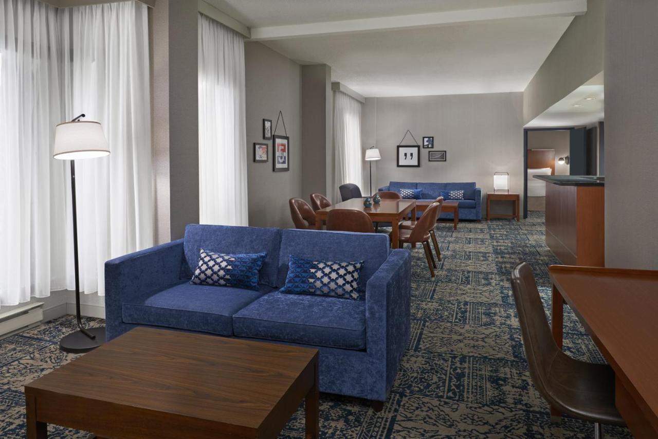Four Points By Sheraton Hotel & Conference Centre Gatineau-Ottawa Exteriör bild