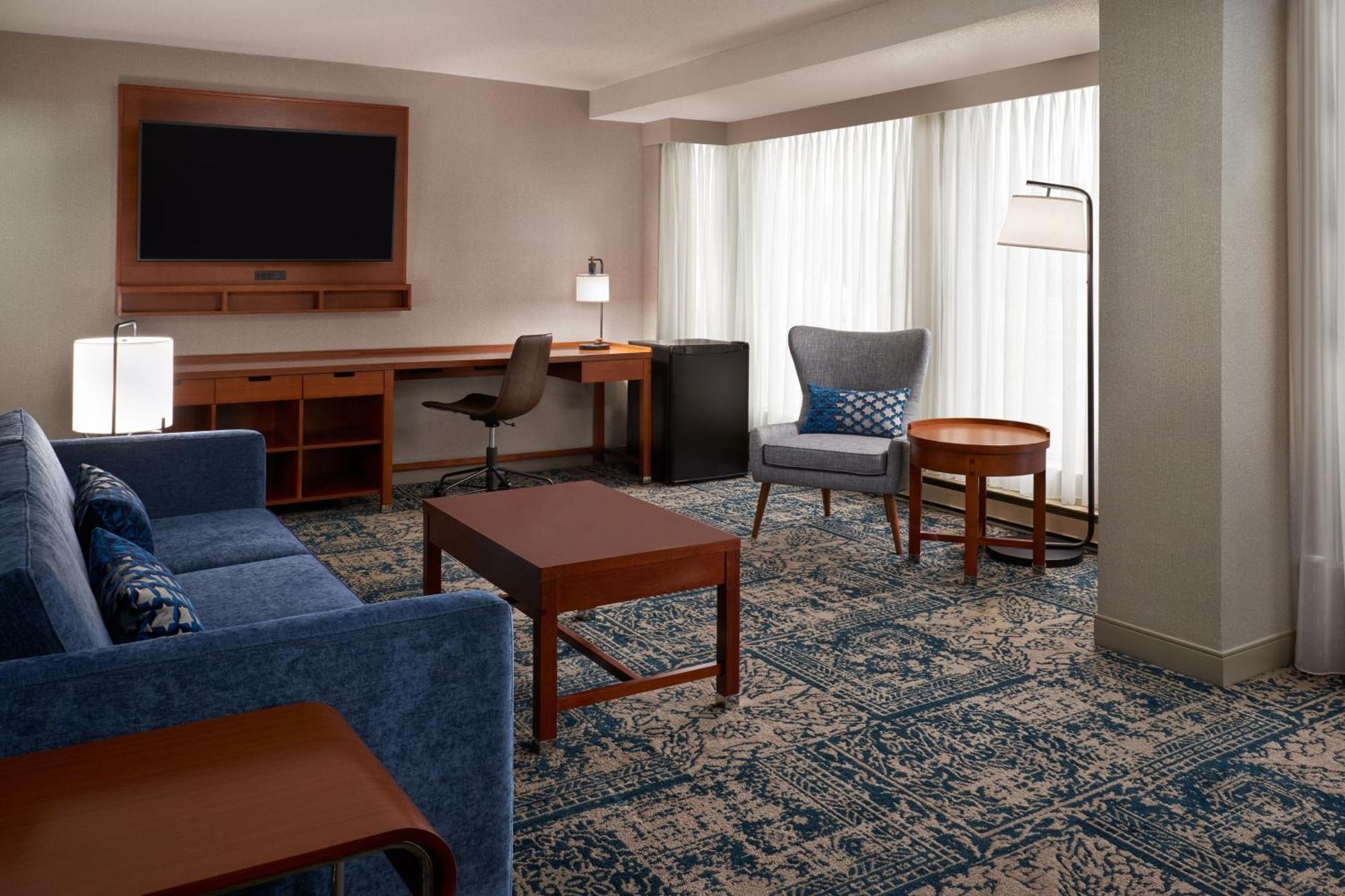 Four Points By Sheraton Hotel & Conference Centre Gatineau-Ottawa Exteriör bild